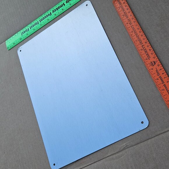 "Danger Flammable Gas" 10" x 14" Highly Reflective Metal sign - Picture 7 of 8